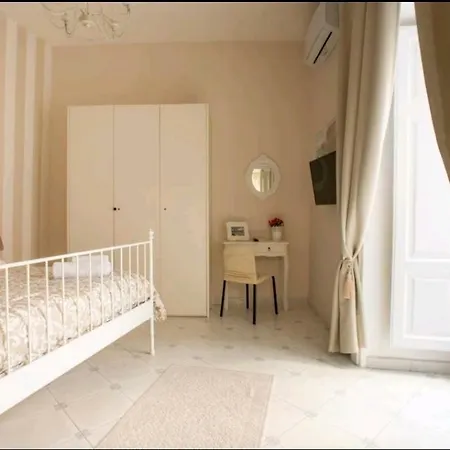 Apartamento Borgo Santa Lucia Nápoles